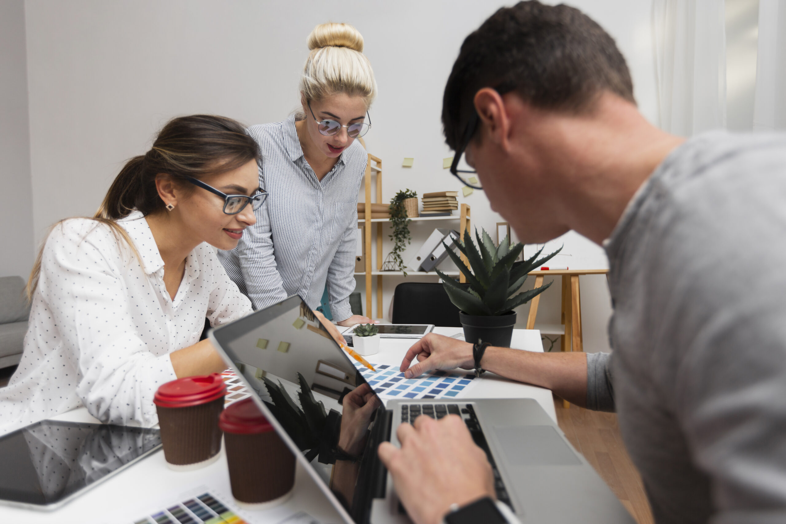 company-partners-working-office